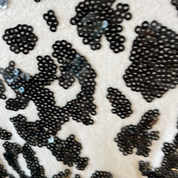 Leopard Print Sequin Sweater Woman's Express Size small petite - Picture 6 of 6